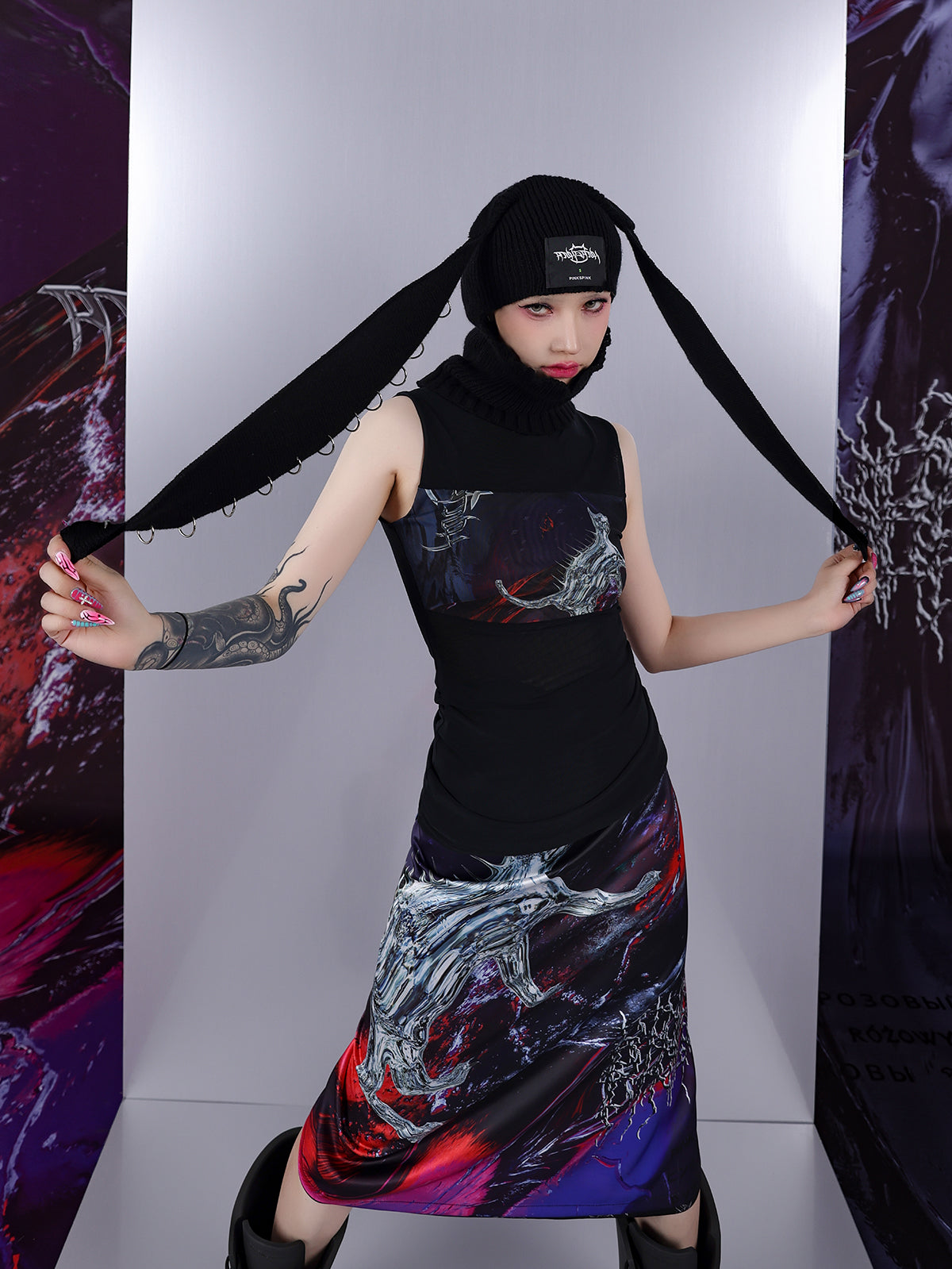 Cosmic Clash Rock-Electro Iridescent Thorn Print Wrap Reversible Skirt [ID:0067SK]