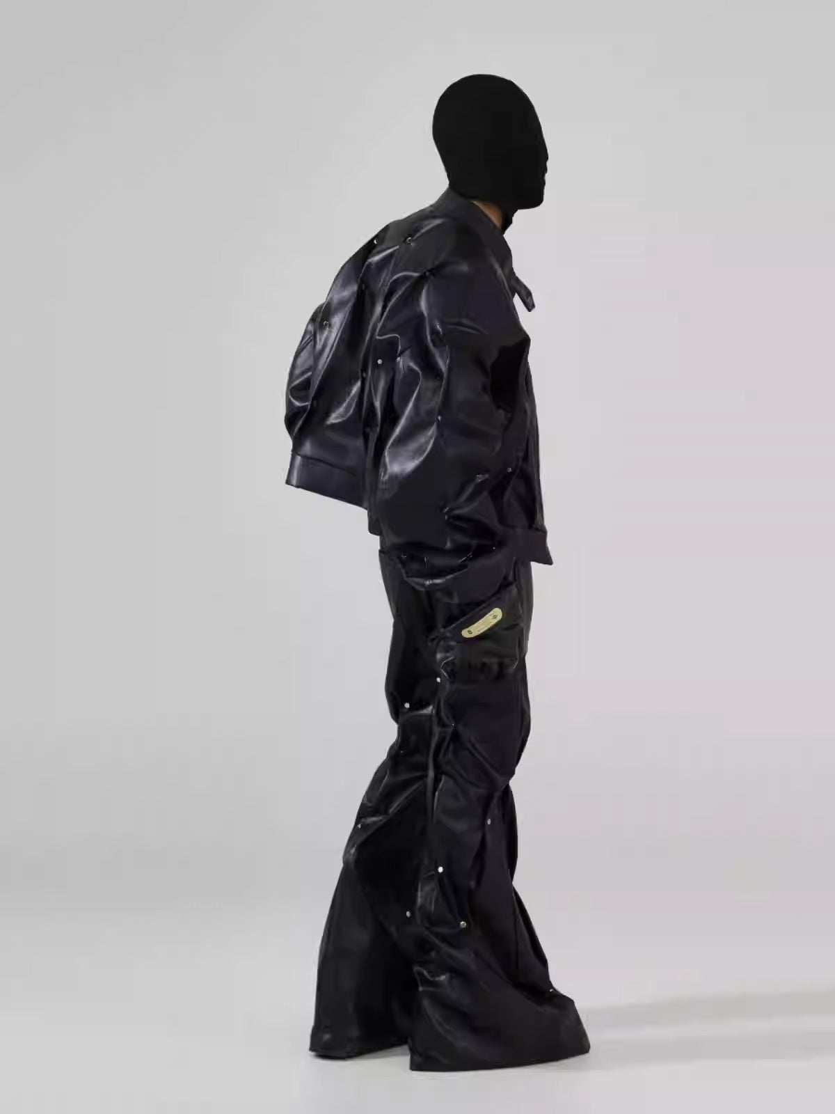 FRKM SCD Handmade Rivet Pinch-Processed Heavy Black Loose Leather