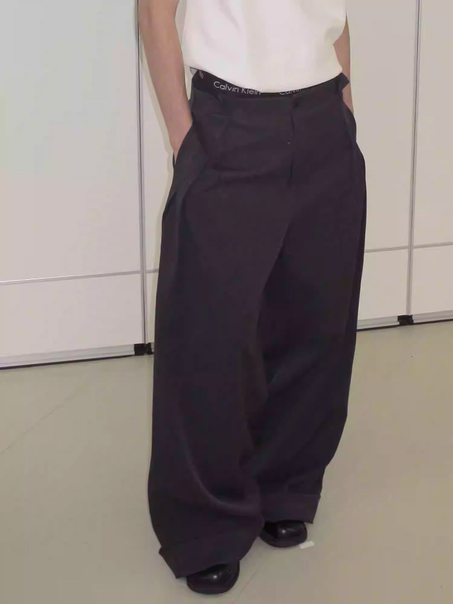 Loose Mode Dark Gray Simple Minimal Pleated Pants [ID:0122PA]