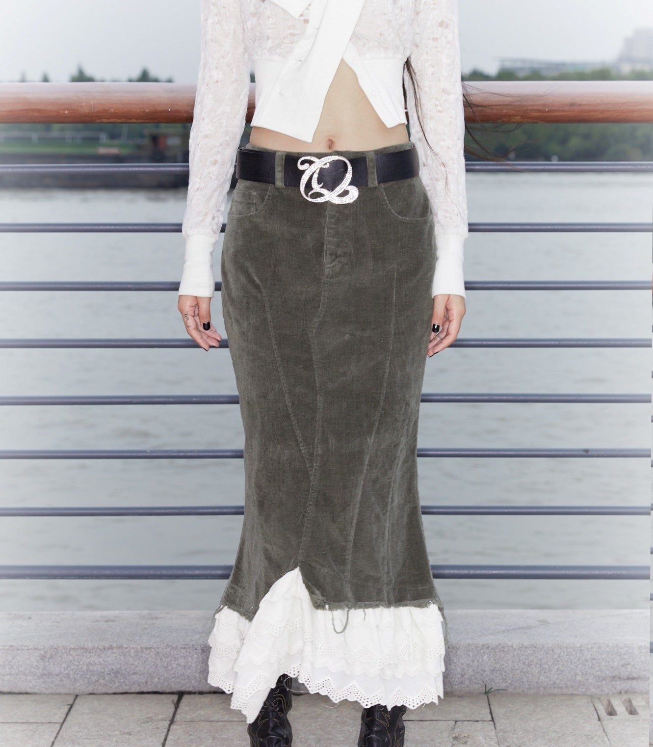 Corduroy Layered Petal Fishtail Skirt with Elastic Waist and Side Slit [ID:0135SK]