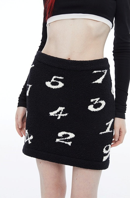 Original Black and White Jacquard Knit Skirt – Soft Elastic Waist Mini Design [ID:0146SK]