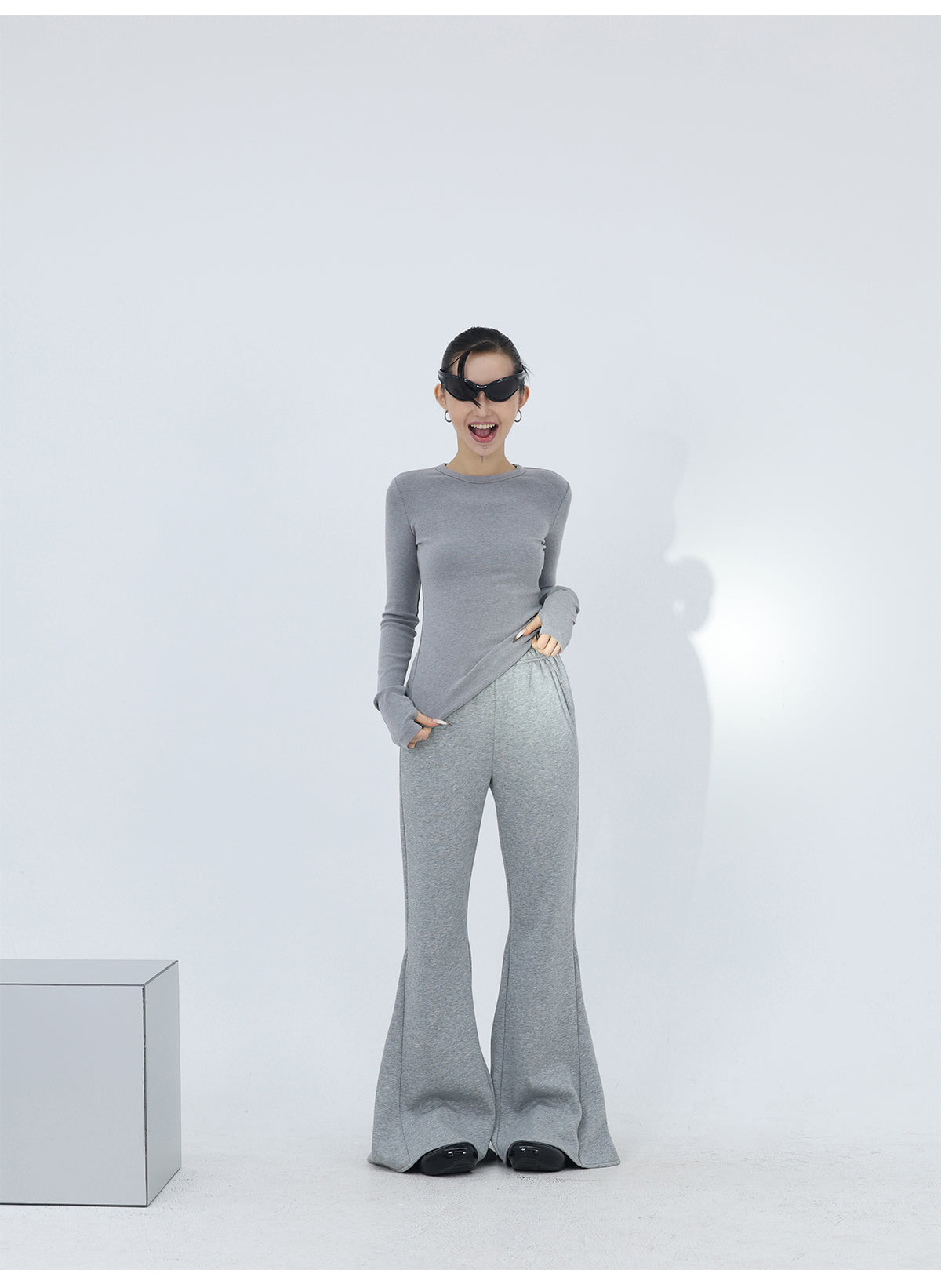 Silver Fox Velvet Cotton Panelled High-Waist Sports Pants [ID:0240PA]