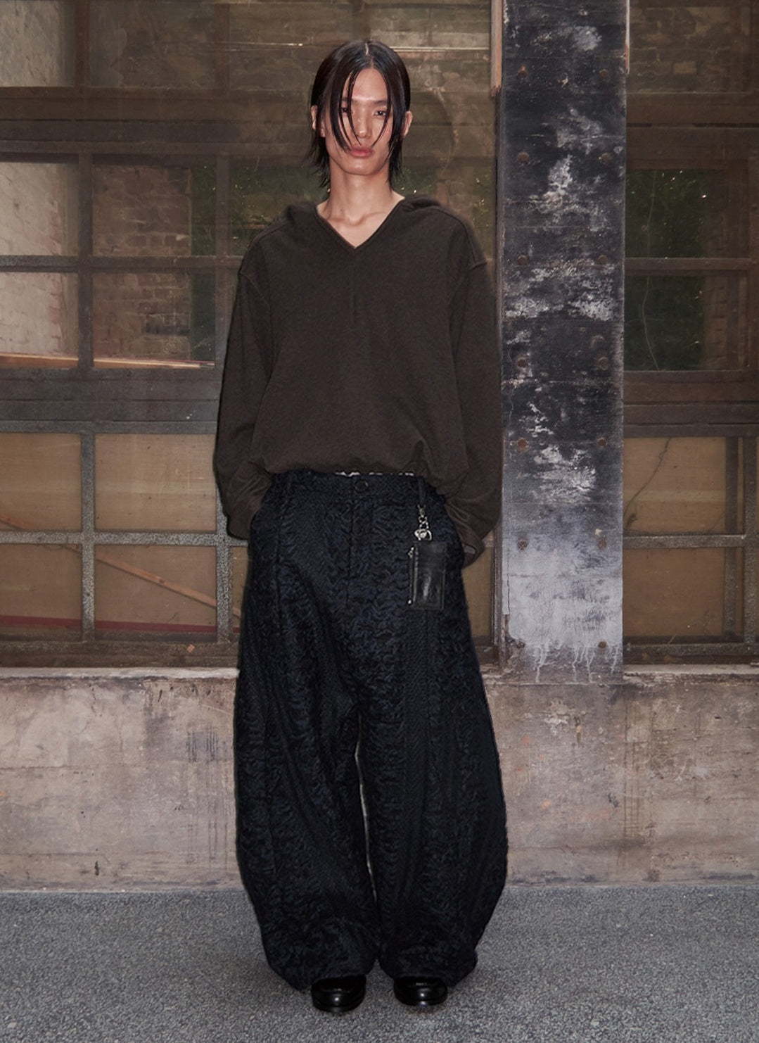 Embossed Sculptural Wide Curved-Leg Textured Pants [ID:0286PA]