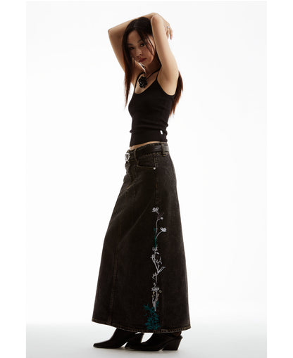 Embroidered Floral Vintage Washed Black Denim Skirt [ID:0322SK]