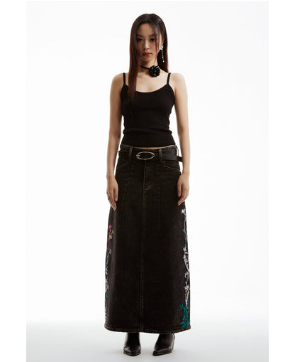 Embroidered Floral Vintage Washed Black Denim Skirt [ID:0322SK]