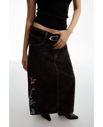 Embroidered Floral Vintage Washed Black Denim Skirt [ID:0322SK]