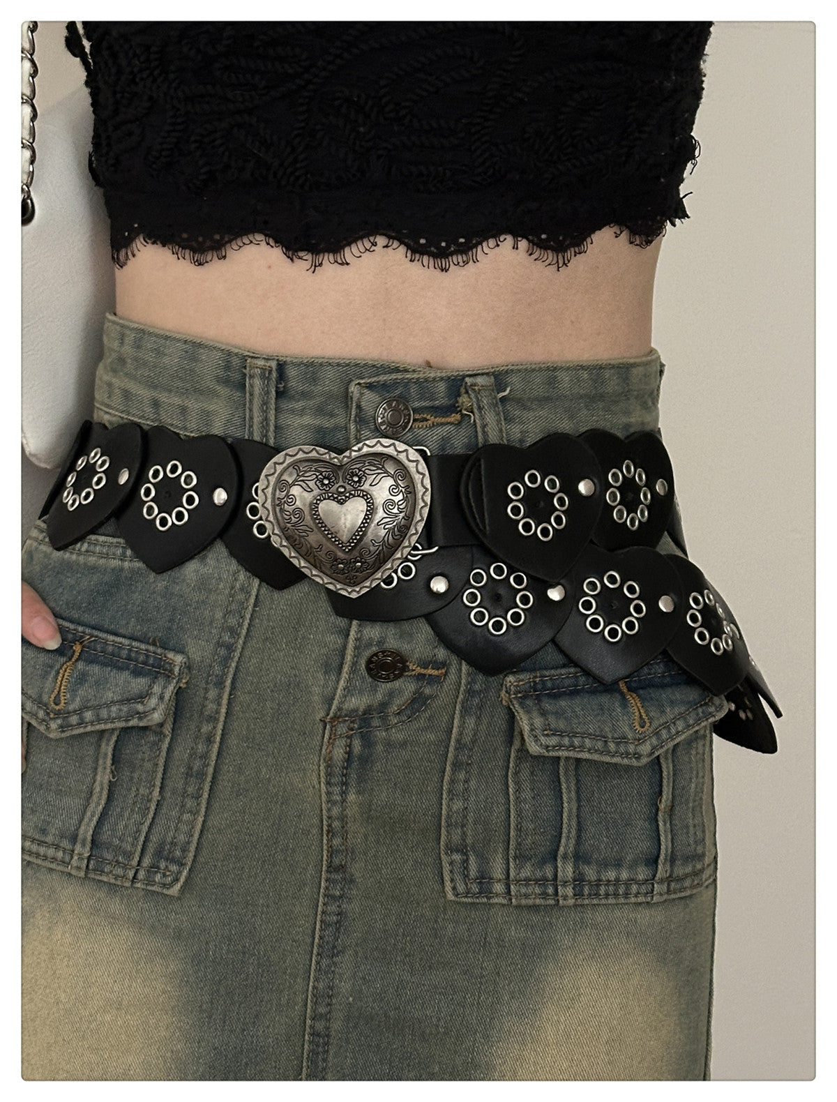 Black Western Cowboy with Metal Rivets Heart Belt [ID:0333BE]