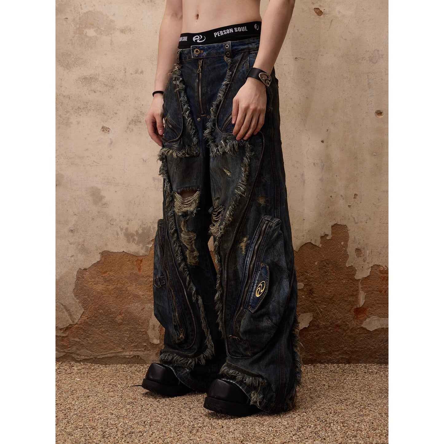 Personsoul Aliens Dirty Ripped Denim Jeans [ID:0365PA]