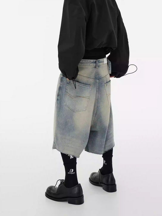 Distressed Loose Fit with Raw Hem Details Denim Shorts [ID:0459PA]
