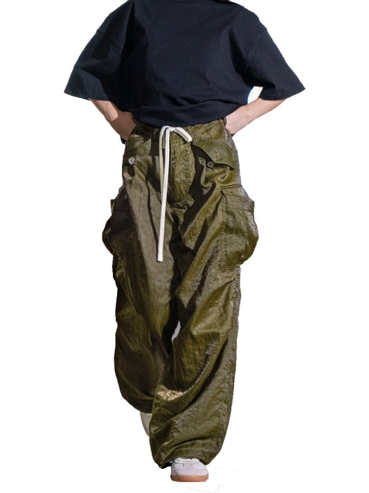 Crinkled Nylon Parachute with Laser Cuffs Cargo Pants [ID:0483PA]