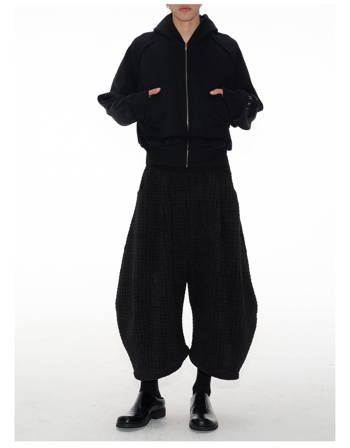 Bud Jacquard Fabric Drop Crotch Curved Hem Cropped Pants [ID:0493PA]