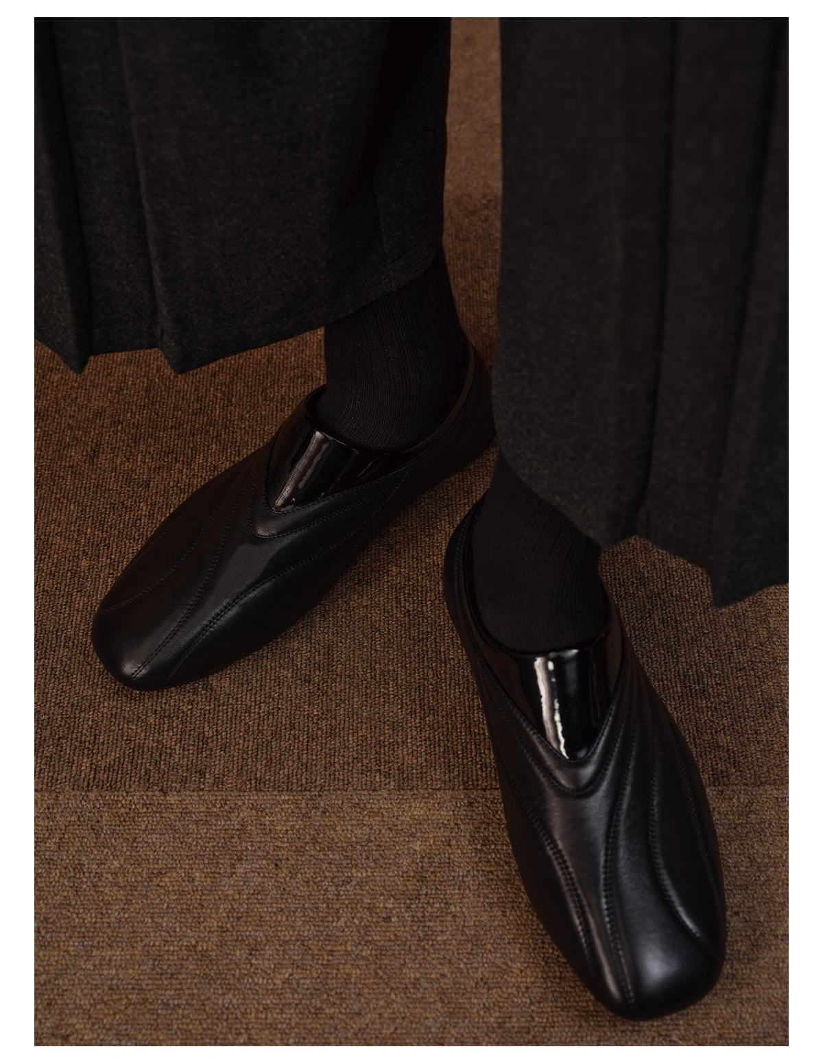 Luxury Streamlined Lightweight Calfskin Racing Sneaker [ID:0519SH]