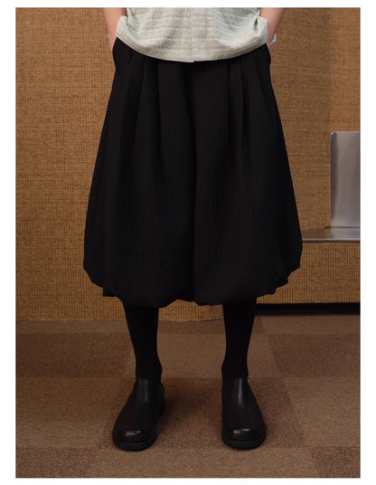 Textured Jacquard Leaf Pattern Black Pleated Cropped Pants [ID:0523PA]