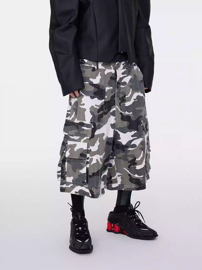 Washed White Camo Multi-Pocket Distressed Cargo Shorts
 [ID:0555PA]