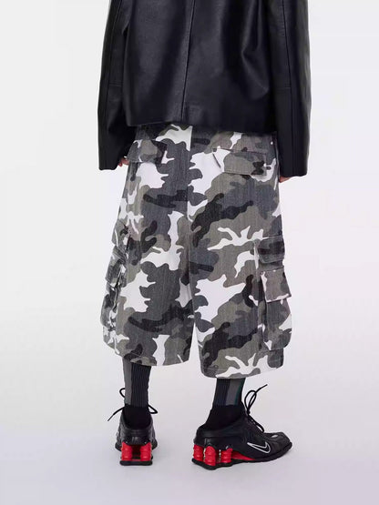 Washed White Camo Multi-Pocket Distressed Cargo Shorts
 [ID:0555PA]