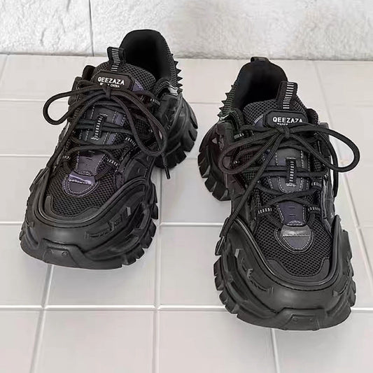 Upper with textured sole design, platform dad sneakers  HL3246
