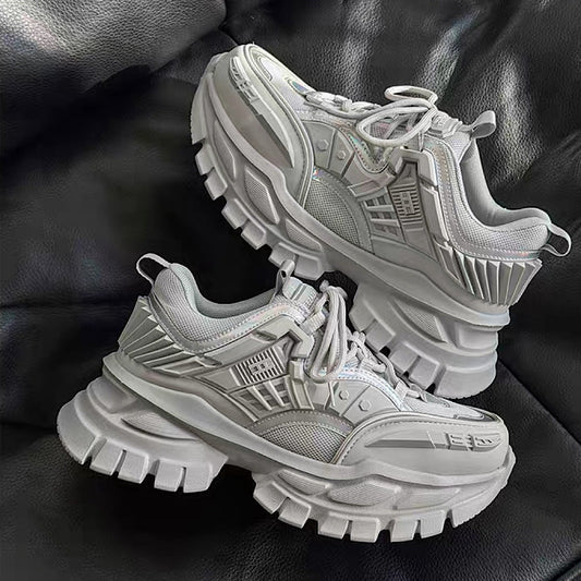 Upper with textured sole design, platform dad sneakers  HL3246