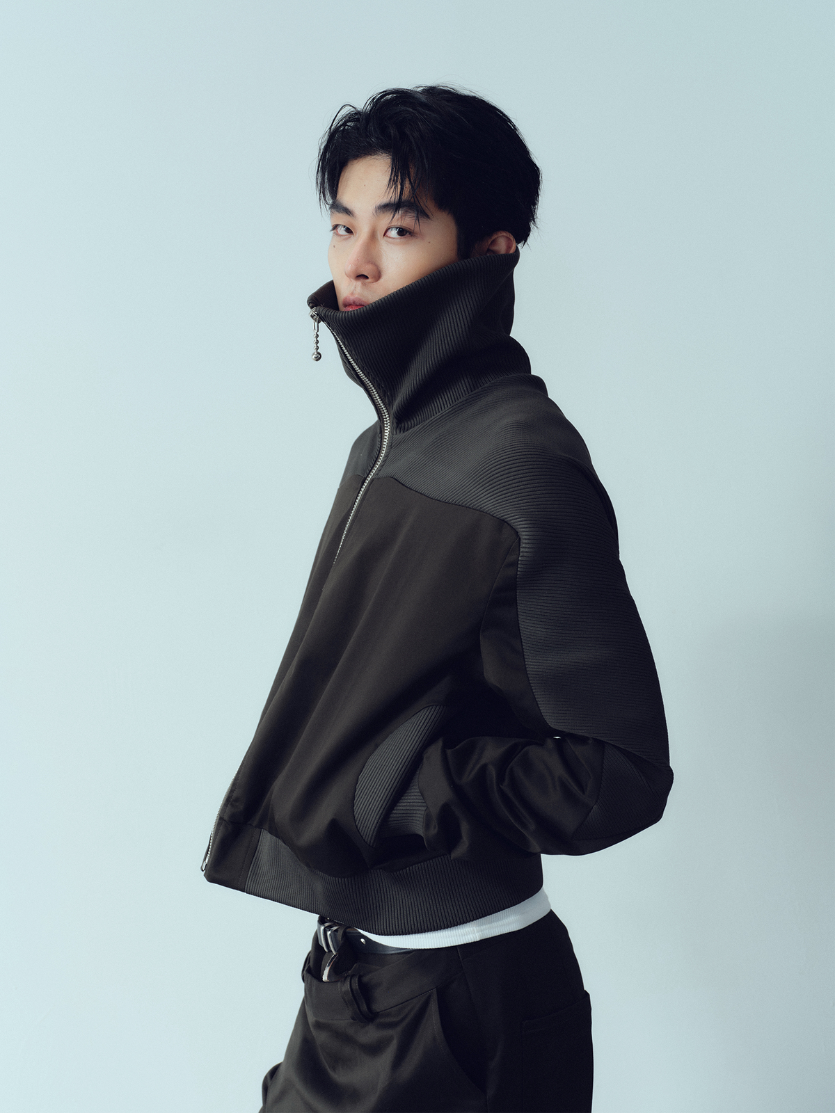 KADAKADA Rib-Spliced Stand-Collar Cropped Jacket