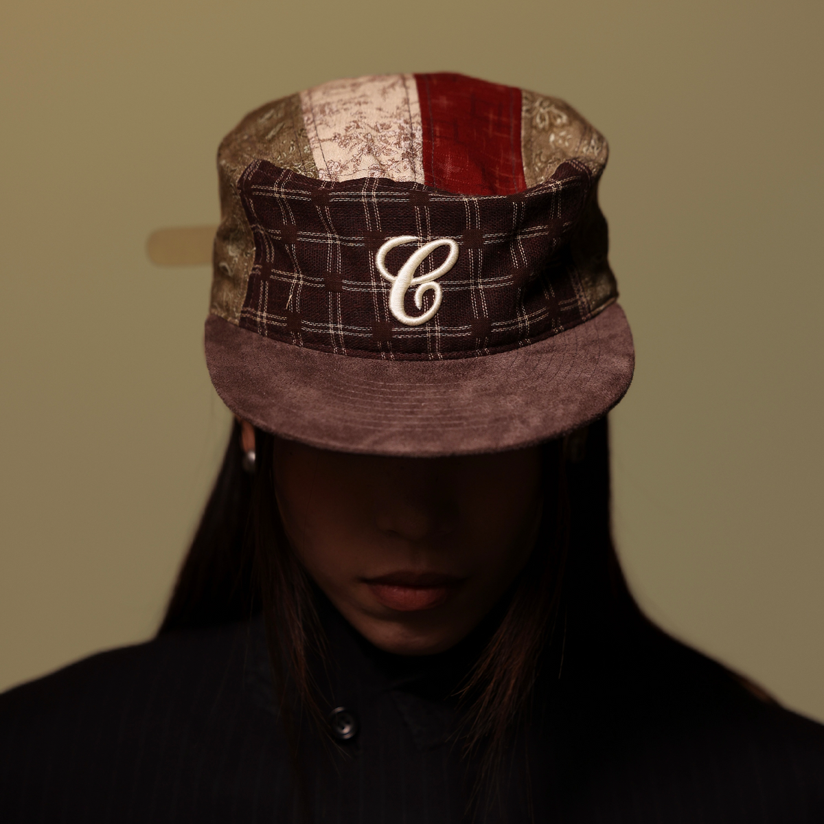 6CRAYON Retro Patchwork Embroidered Flat-Brim Baseball Cap