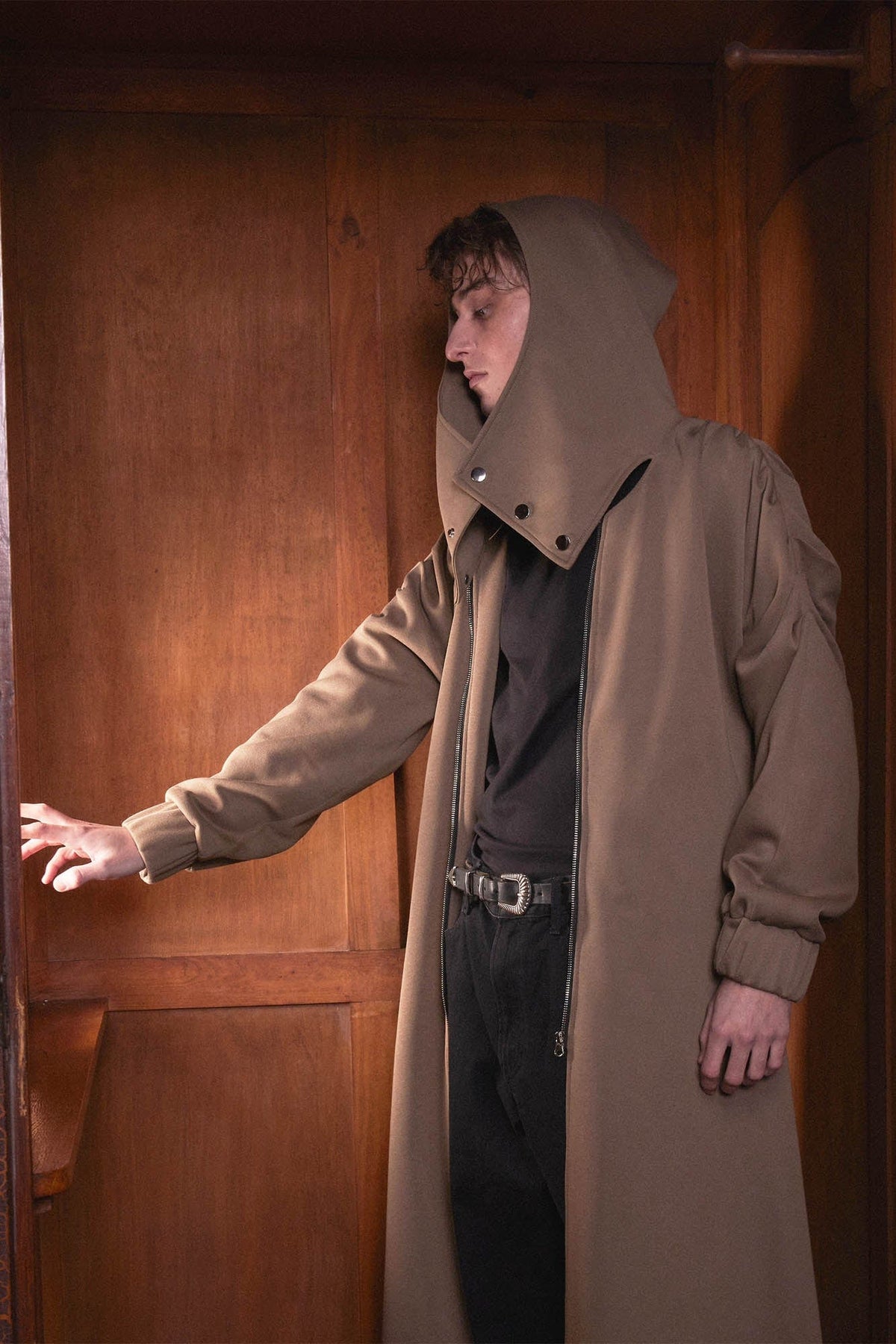 KADAKADA Hooded Pleated Shoulder Cloak