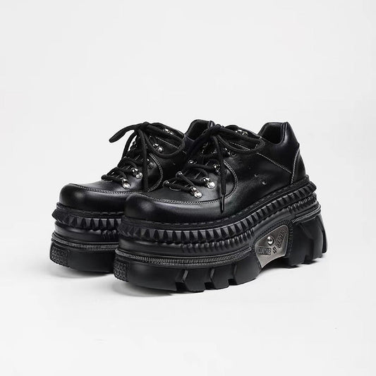 High-up platform silhouette black casual sneakers  HL3260