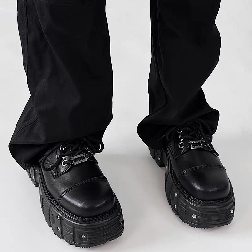 Thick-soled black basic color fashionable shoes