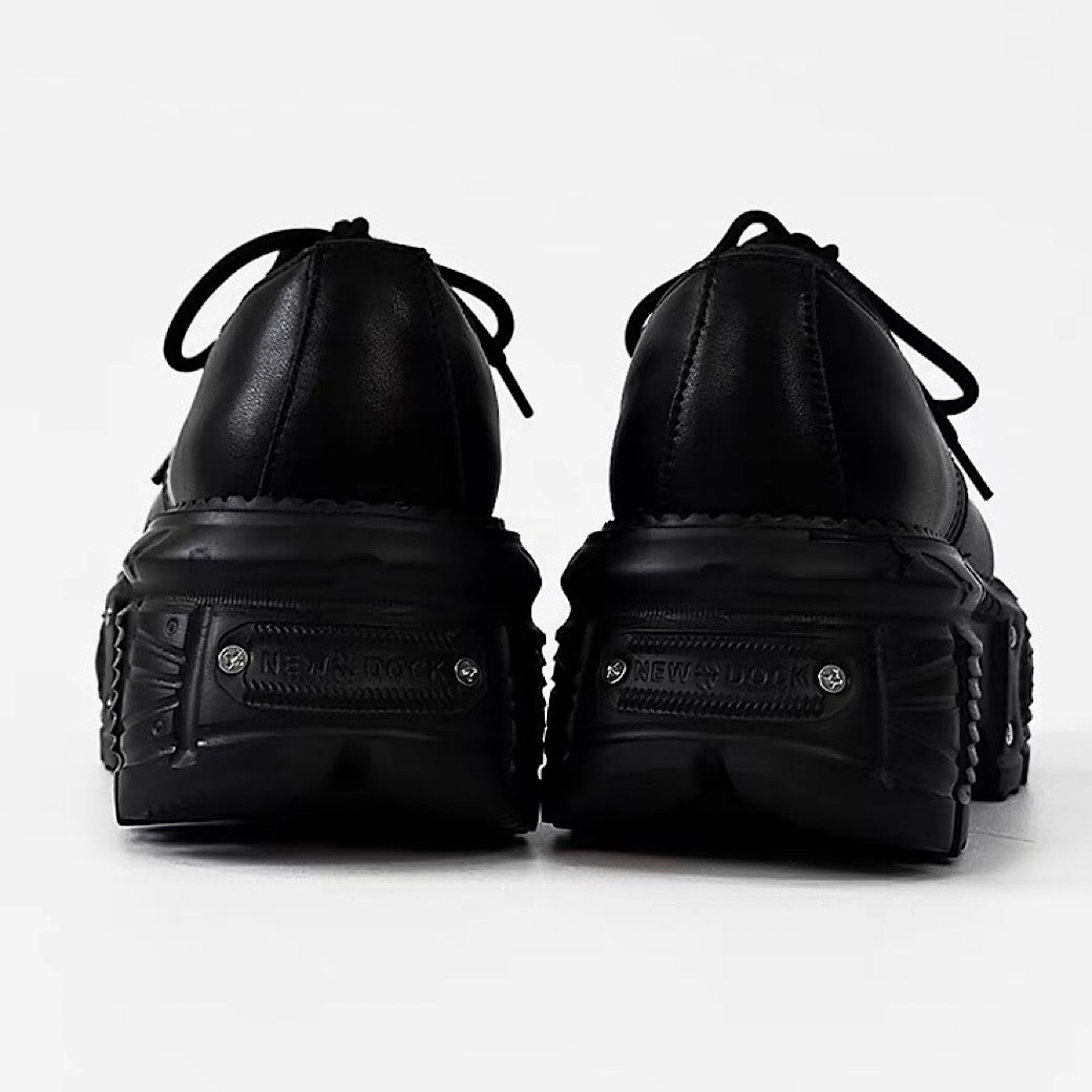 Thick-soled black basic color fashionable shoes