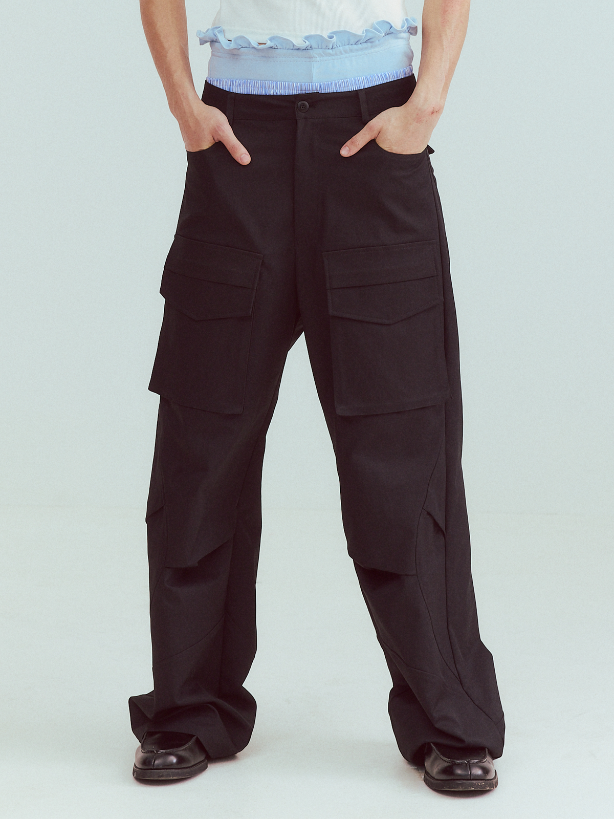 KADAKADA Paneled Wide-Leg Cargo Pants