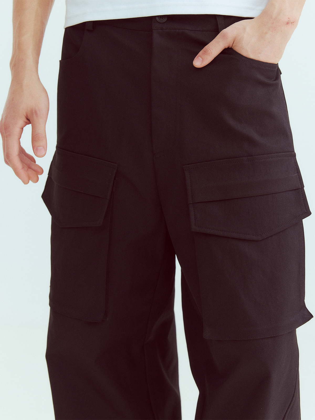 KADAKADA Paneled Wide-Leg Cargo Pants