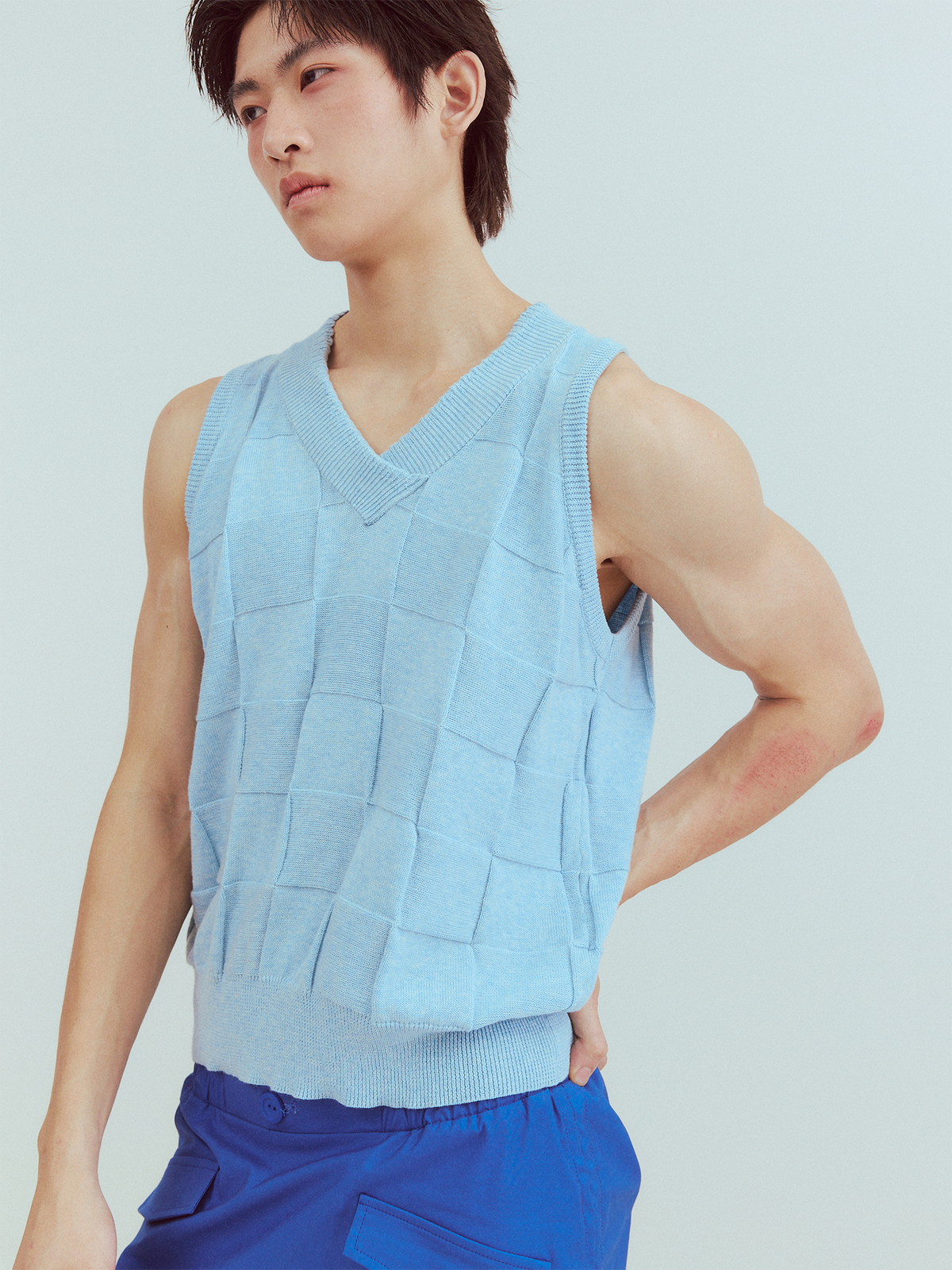 KADAKADA Checkerboard V-Neck Knitted Vest