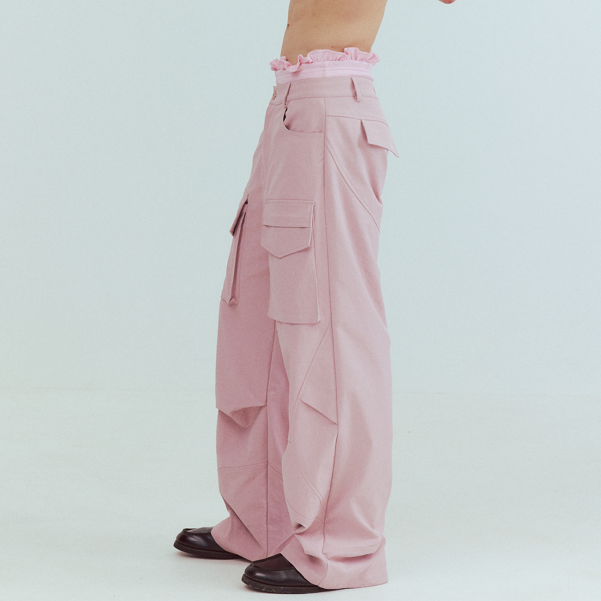 KADAKADA Paneled Wide-Leg Cargo Pants