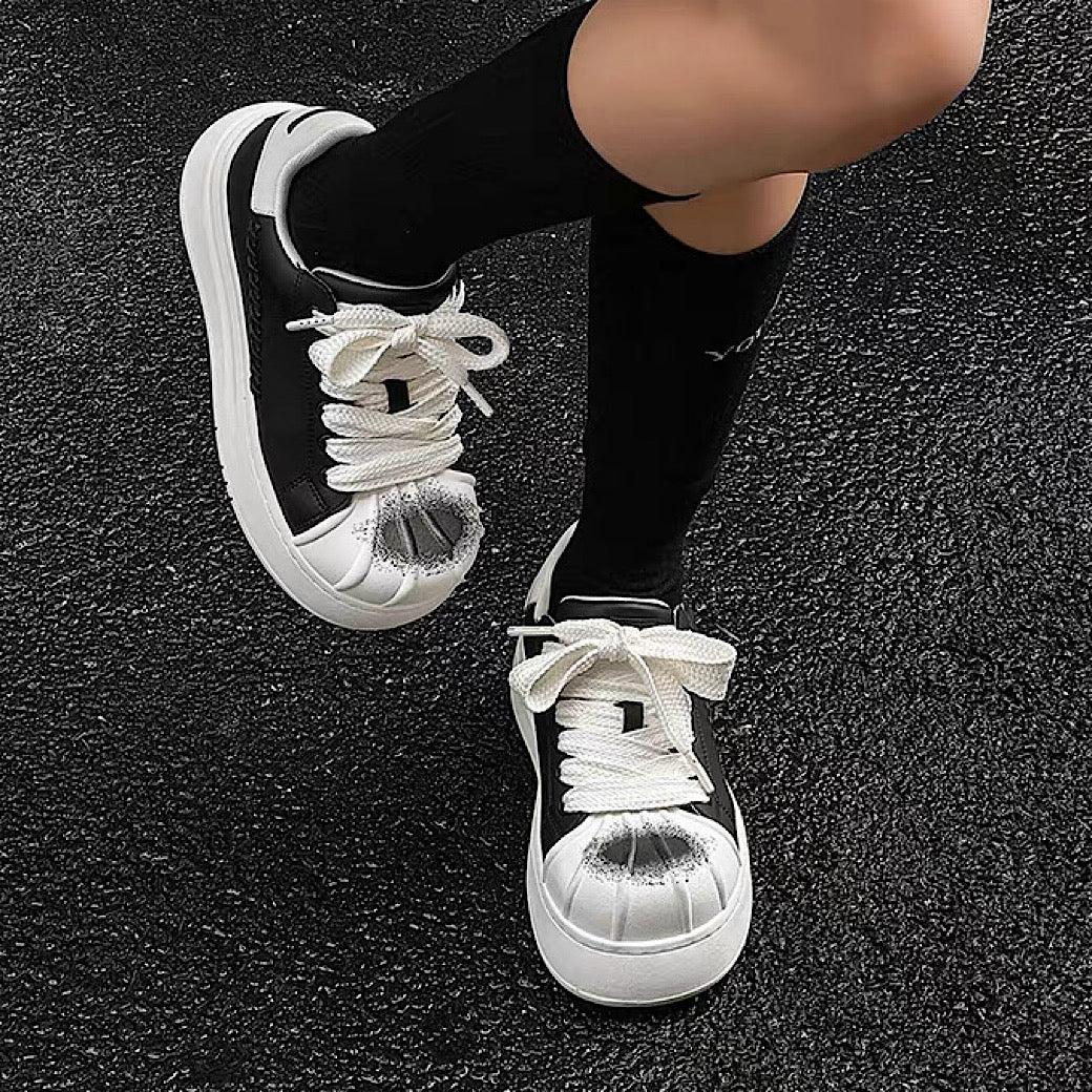Basic monotone color platform sneakers