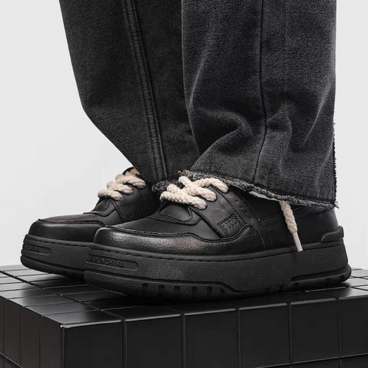 Normalize basic design casual sneakers  HL3240