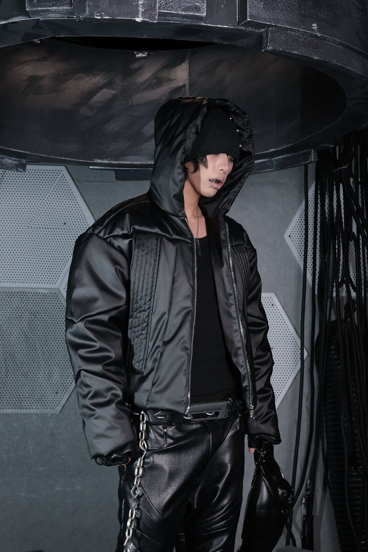 SSIN7 Tactical Padded Armor Hooded Jacket