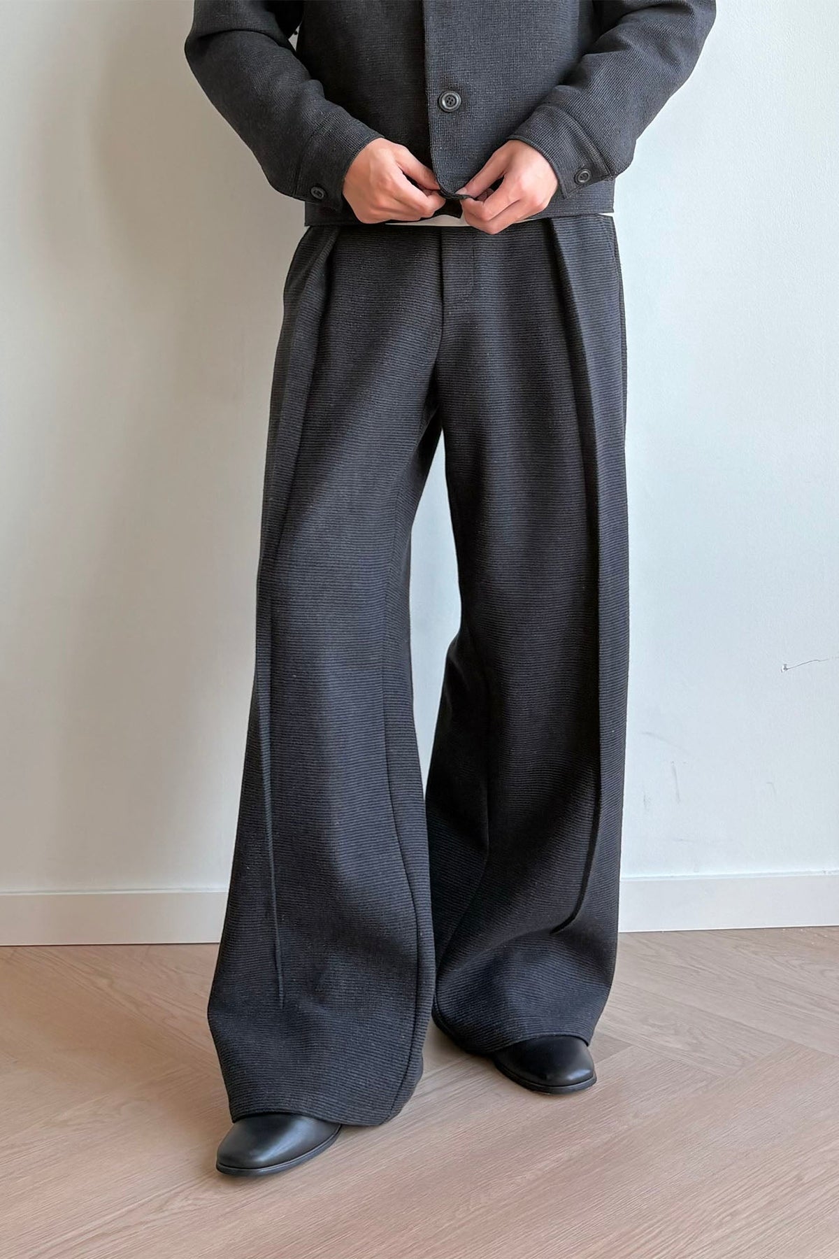 KREATE Mini Houndstooth Pleated Wide-Leg Trousers
