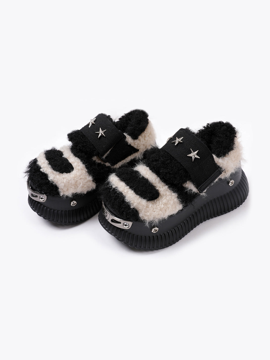 Beige Y2K Platform Fuzzy Star Detail Sneakers
