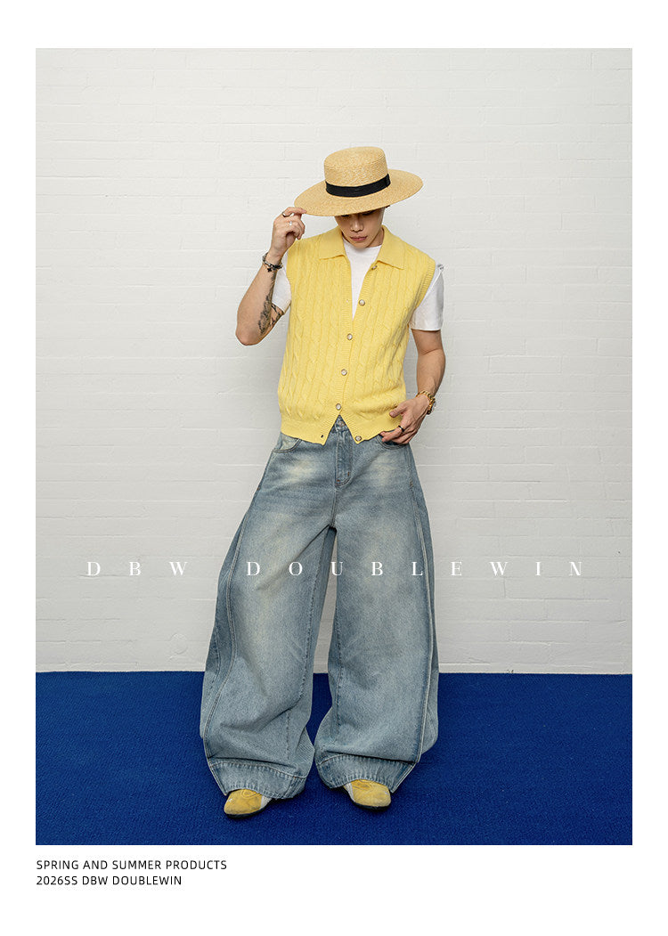 Adjustable-hem pleated jeans