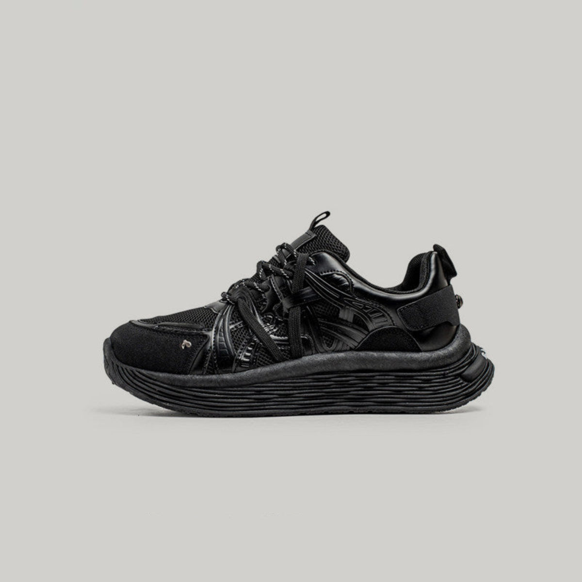 Breathable Platform Lace-Up Sneakers WN23502