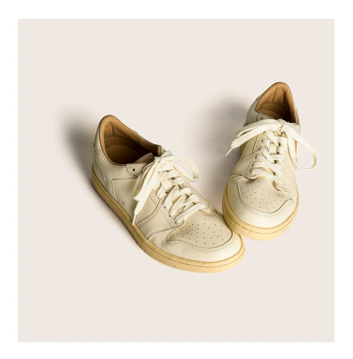 Vintage Court Cowhide Leather Sneakers