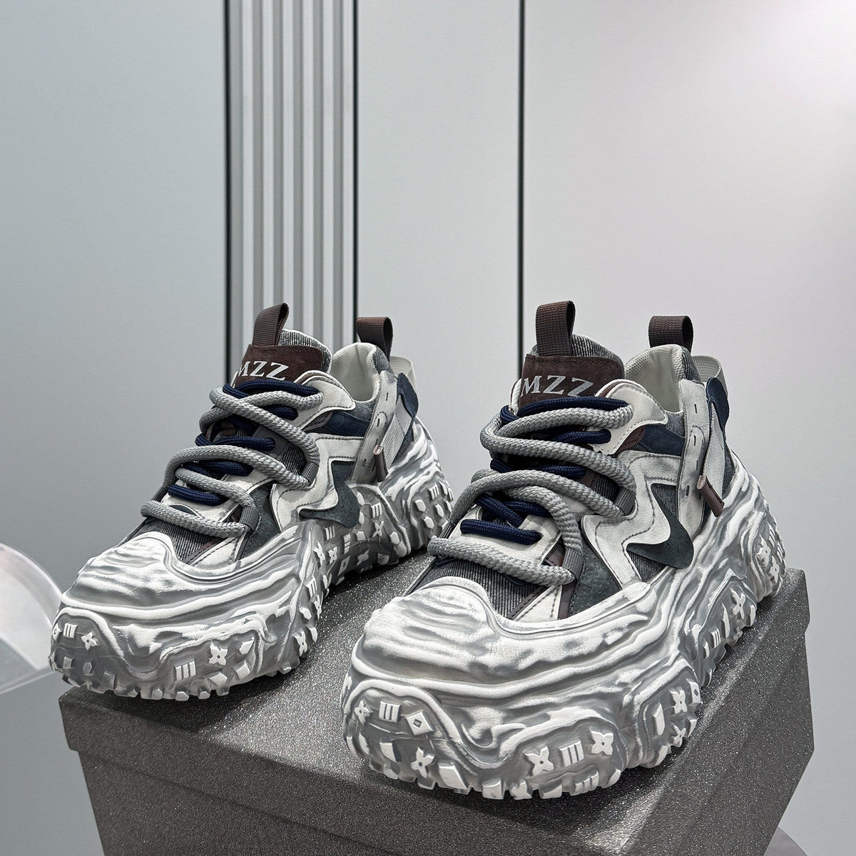 Strap Washed Platform Chunky Sole Sneaker
