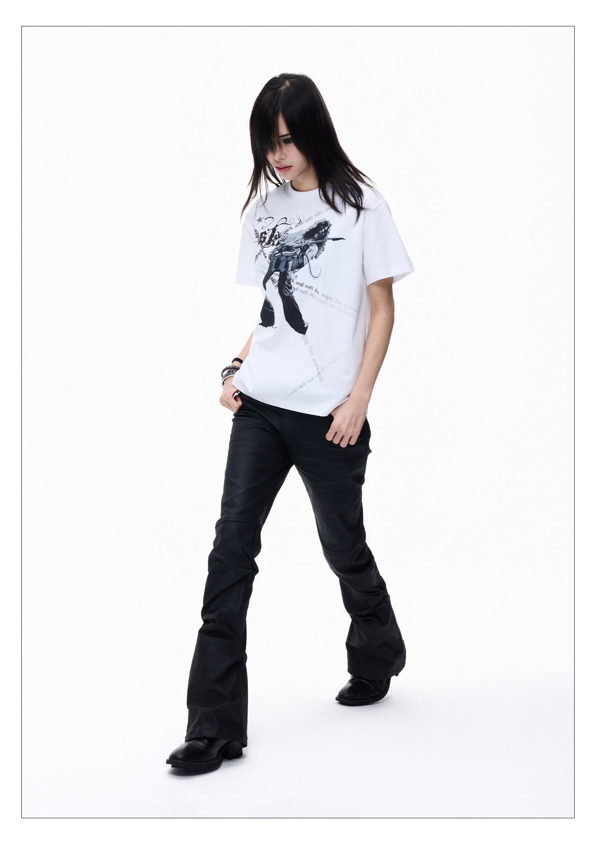 Short-sleeve Crewneck T-shirt