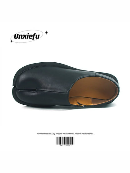 Chunky Sole Leather Tabi Slip-On Shoes