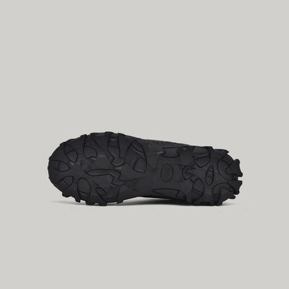 Outdoor Non-Slip Lace-Up Sneakers