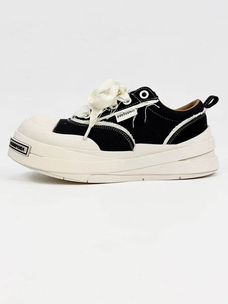 Chunky Sole Height Increase Large Toe Canvas Sneakers