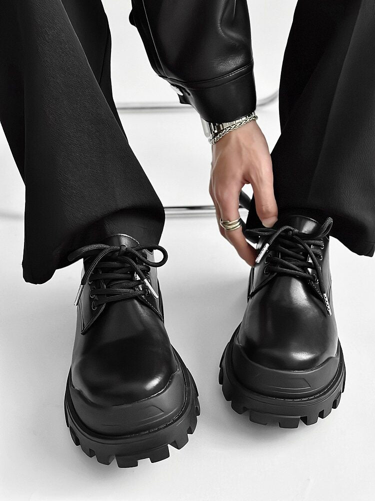 Lace Up Thick Sole Plain Shoes