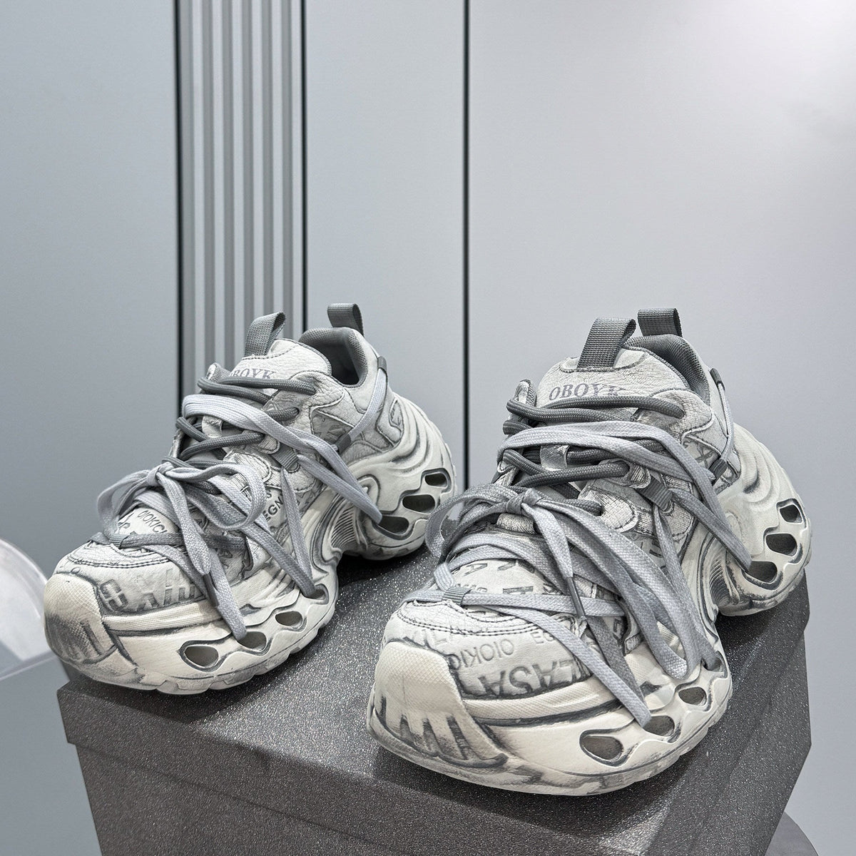 Damage Panel Chunky Sole Sneakers WN24592
