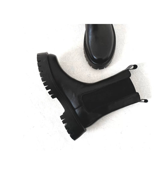 Chunky Sole Black Chelsea Boots