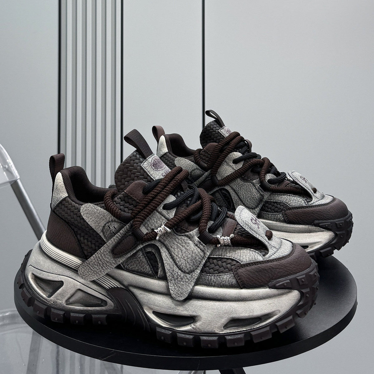 Platform Height-Increasing Damage Dad Sneakers
