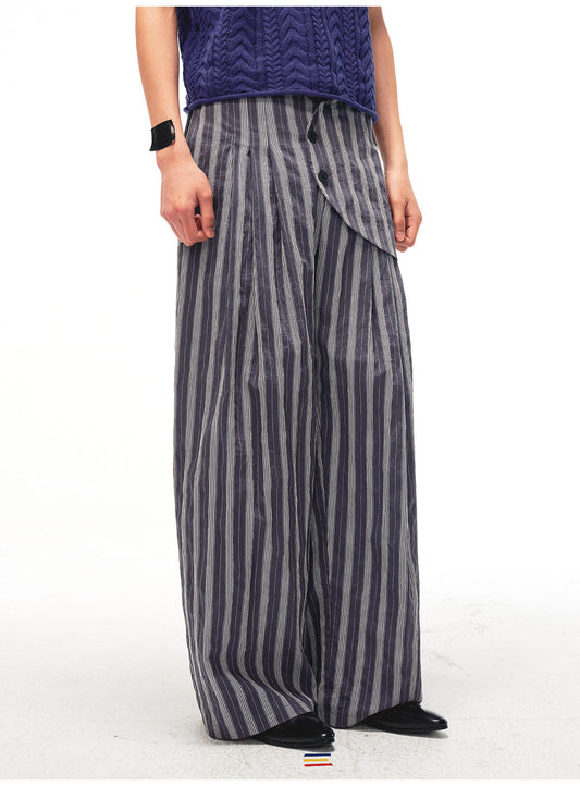 Casual Pants with Curved Side Panels
