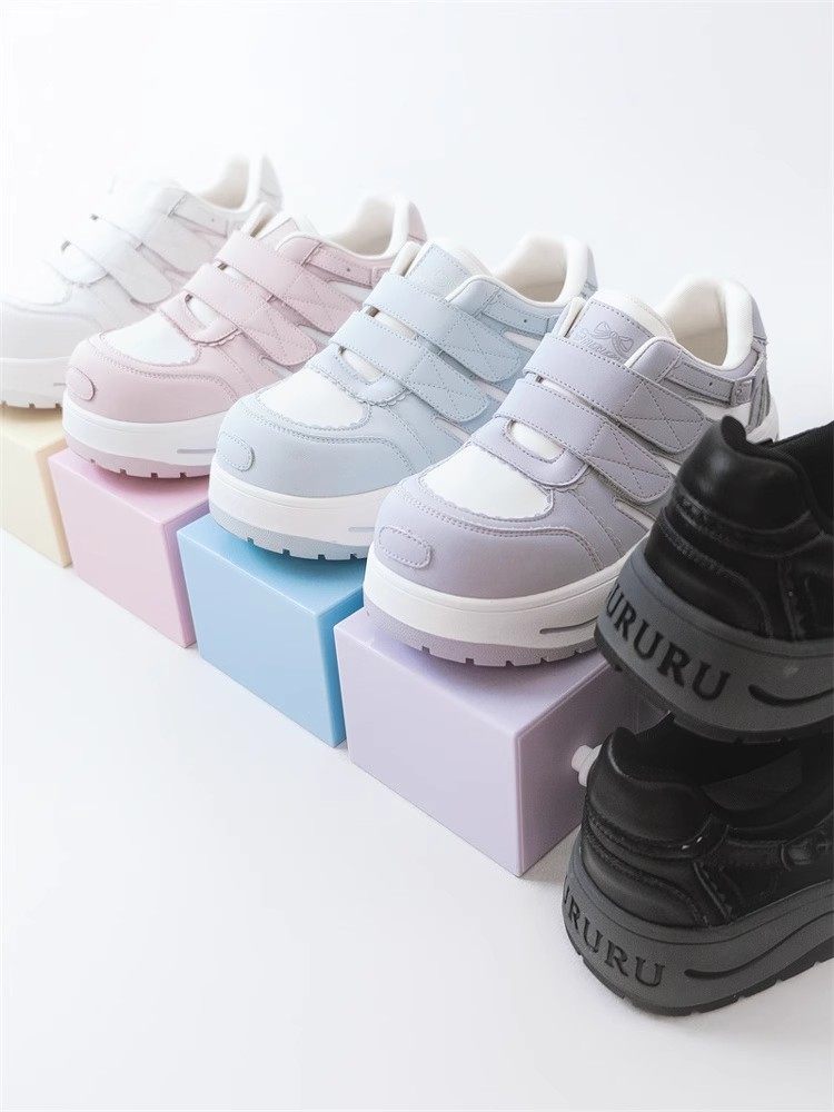 Sweet Lace Thick Sole Sneakers